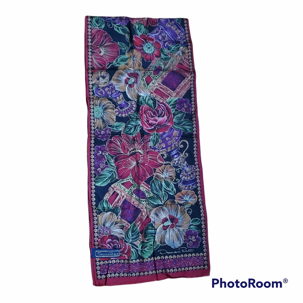 Vintage Authentic Oscar de la Renta Silk Scarf 100% Silk Gorgeous floral print